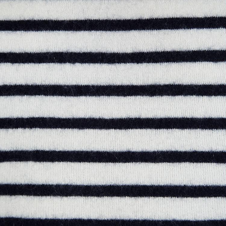 مملوكة مسبقًا Burberry Brit Off White and Navy Blue Striped Sweater XXL