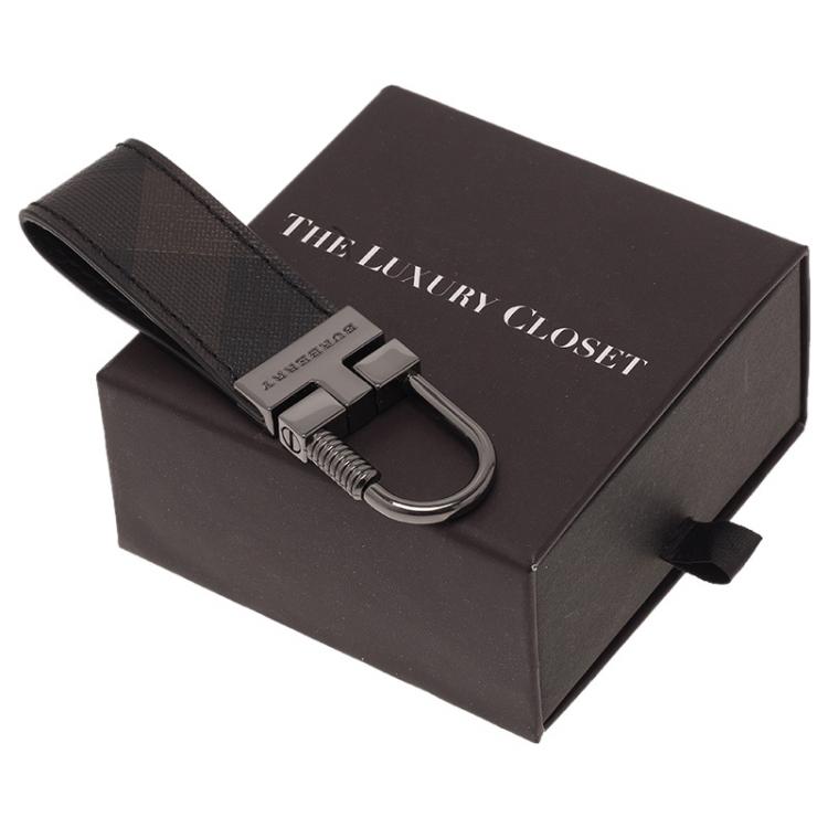 Pre Owned Burberry Black Novacheck Keychain
