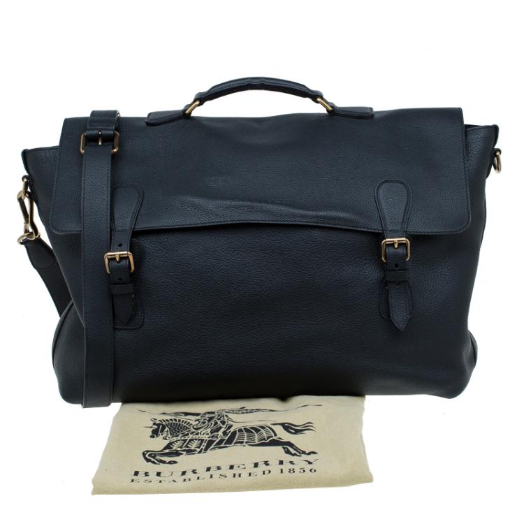 Pre Owned Burberry Black Leather Messenger Bag