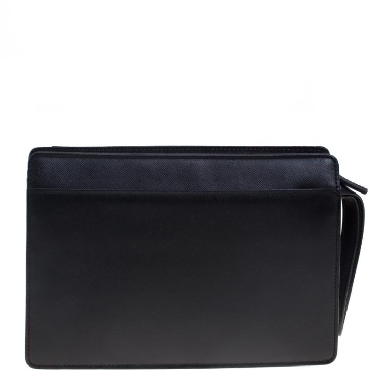 Pre Owned Burberry Black Textured Leather Pouch
