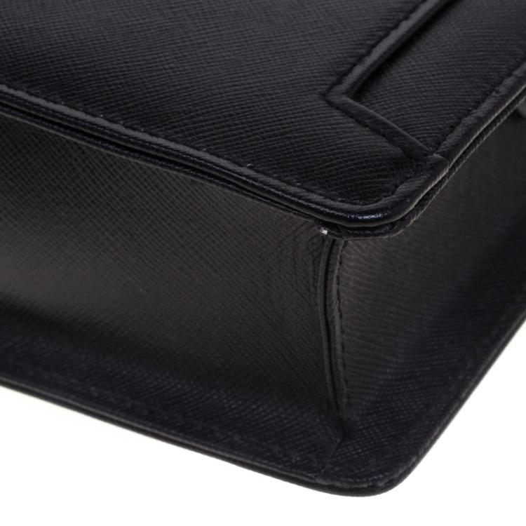 Pre Owned Burberry Black Textured Leather Pouch