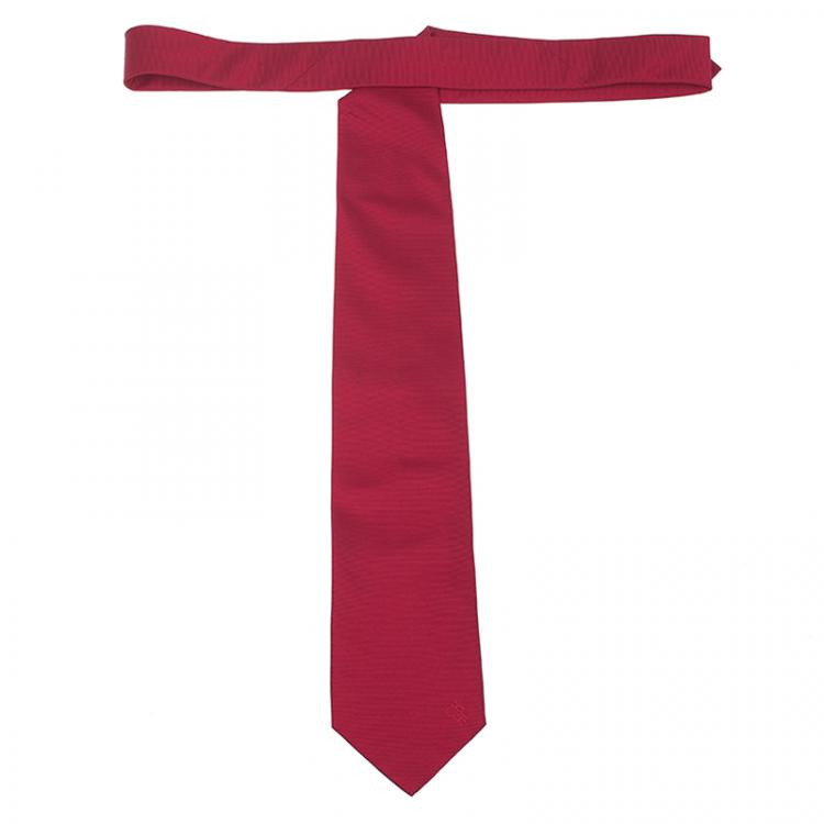 Pre Owned CH Carolina Herrera Red Silk Tie