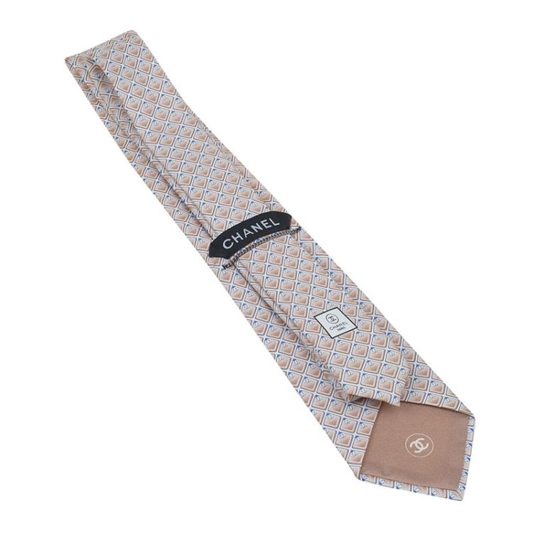 Pre Owned Chanel Beige CC Diamond Printed Silk Tie