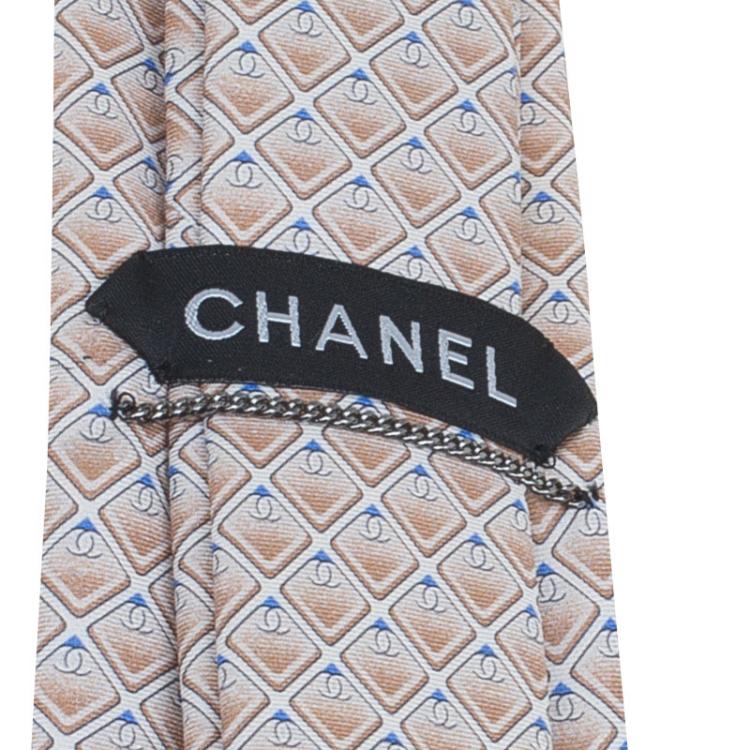 Pre Owned Chanel Beige CC Diamond Printed Silk Tie