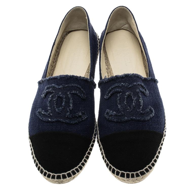 Pre Owned Chanel Black and Blue Canvas CC Espadrilles Size 41