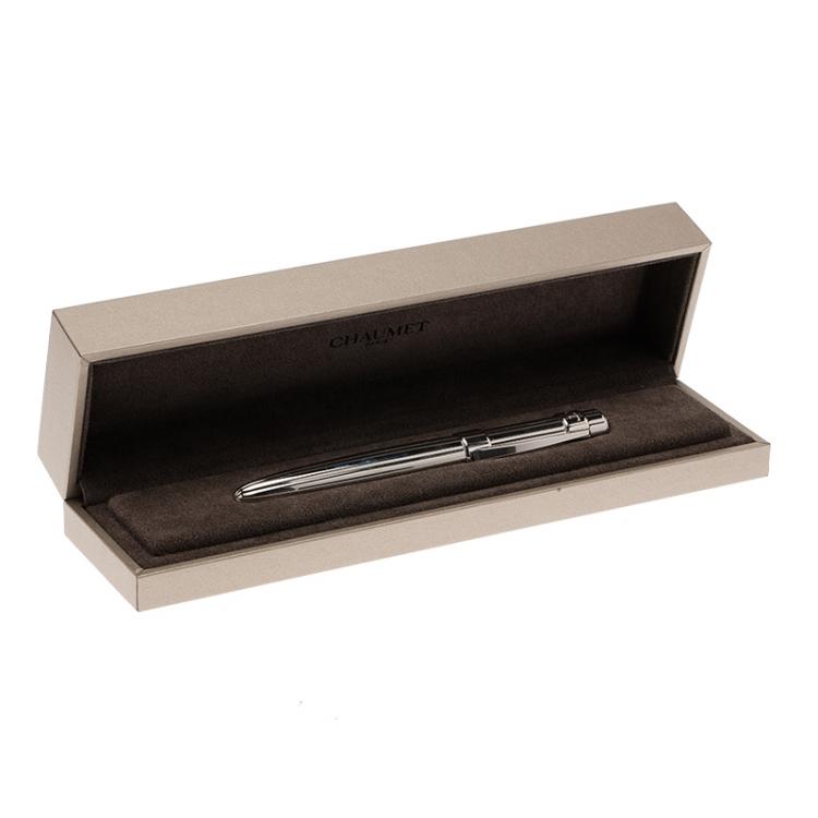 Pre Owned Chaumet Black Lacquer and Silver Rollerball