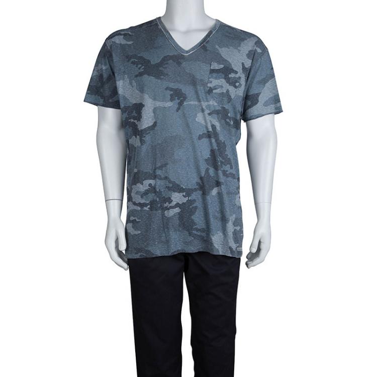 مملوكة مسبقًا Dolce and Gabbana Blue Camouflage Print V-Neck T-shirt XL