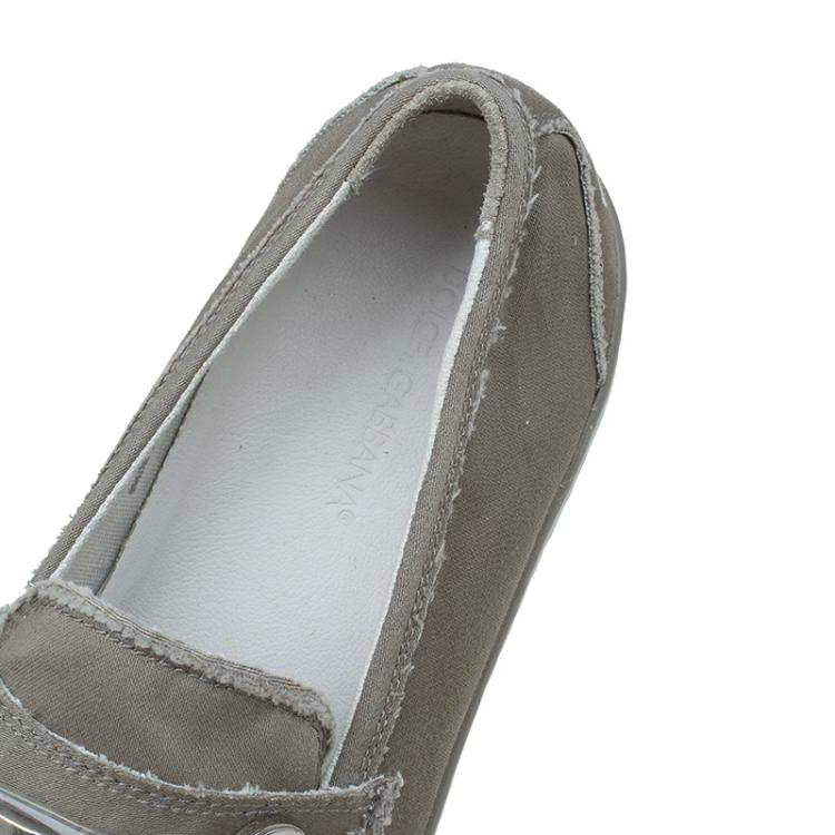 مملوكة مسبقًا Dolce and Gabbana Fatigue Green Fabric Loafers Size 40
