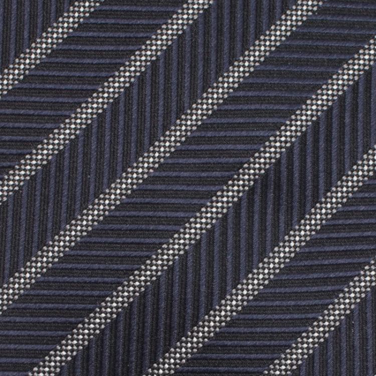 Pre Owned Ermenegildo Zegna Navy Blue and White Textured Striped Silk Tie