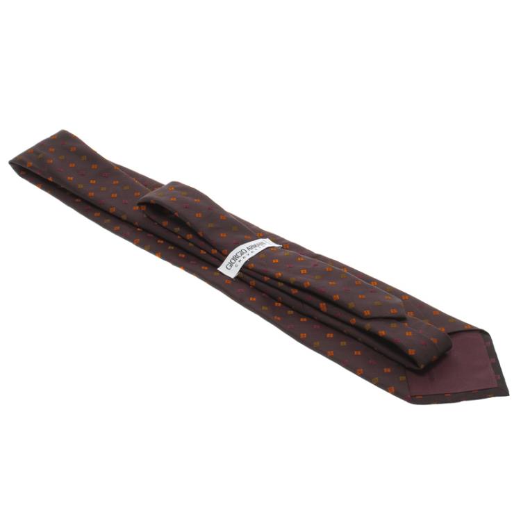 Pre Owned Giorgio Armani Burgundy Diamond Embroidered Traditional Silk Tie