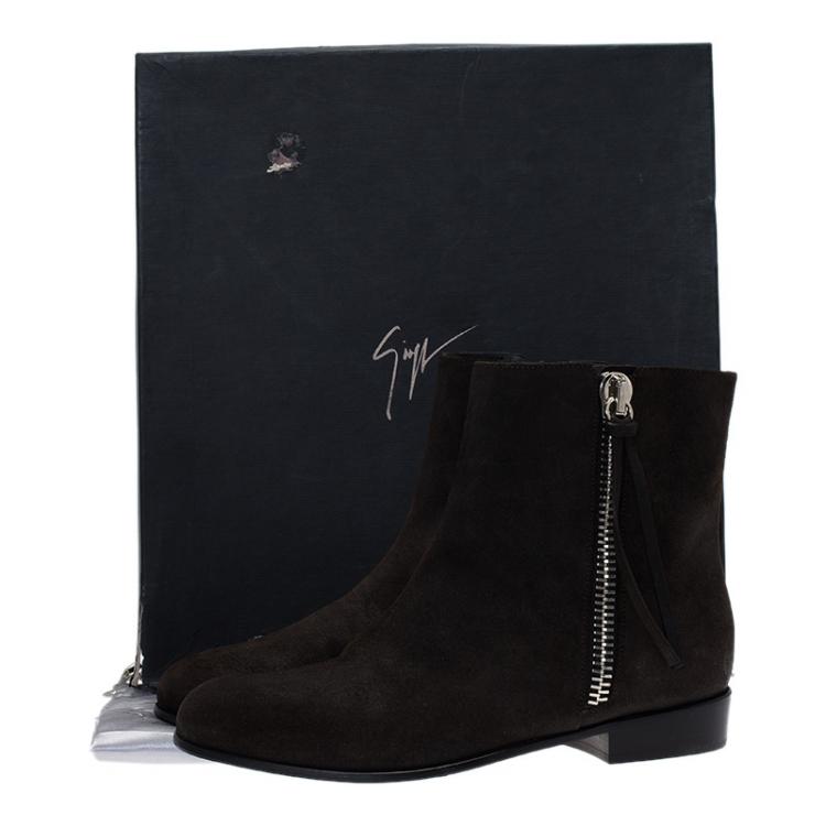 Pre Owned Giuseppe Zanotti Dark Grey Suede Side Zip Chelsea Boots Size 41.5