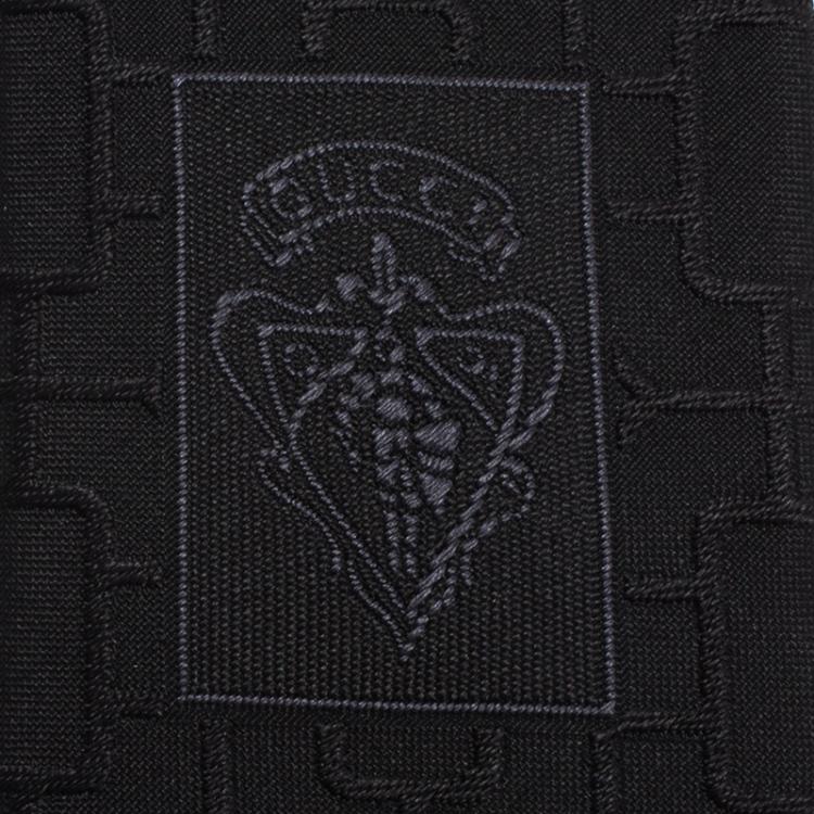 مملوكة مسبقًا Gucci Black Geometric Patterned Woven Silk Tie