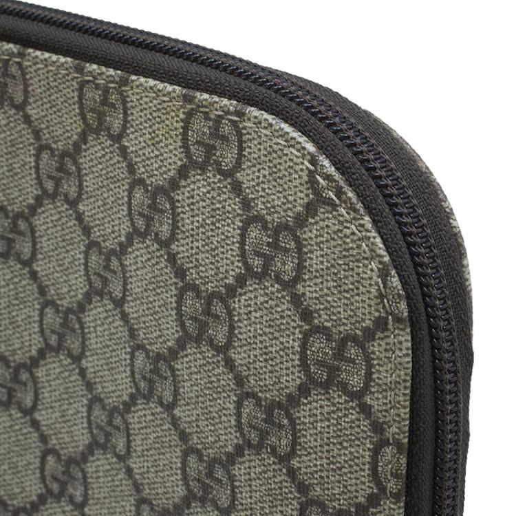 مملوكة مسبقًا حقيبة بورتيفوليو غوتشي سوبريم  كانفاس GG بيج