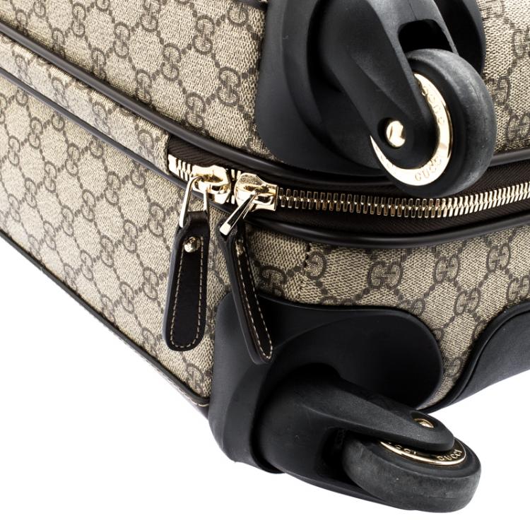 Pre Owned Gucci Beige/Ebony GG Supreme Canvas Medium Four Wheel Carry-On Suitcase 
