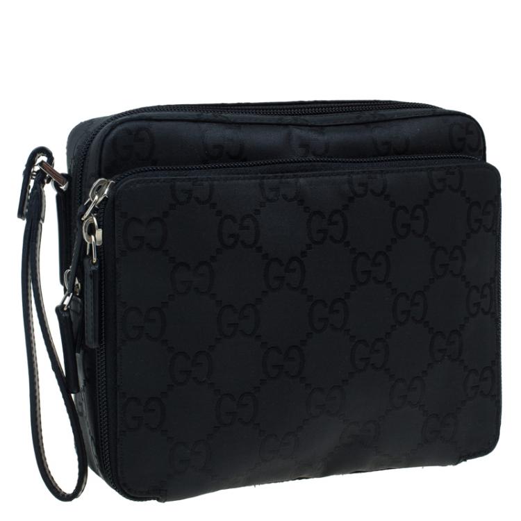 Pre Owned Gucci Black GG Nylon Pouch Bag