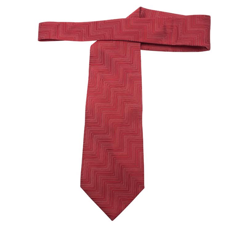 Pre Owned Hermes Red Zig Zag Pattern Woven Silk Tie
