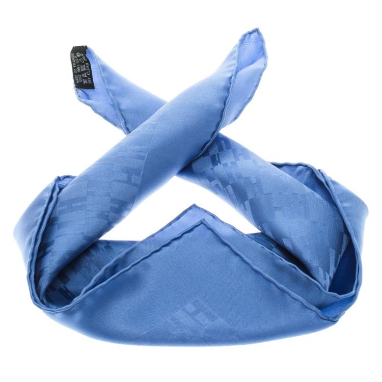 Pre Owned Hermes Blue Silk Grand H Pocket Square 