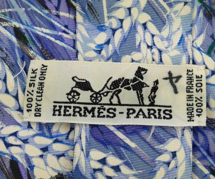 Pre Owned Hermes Blue Wheat Printed Silk Tie