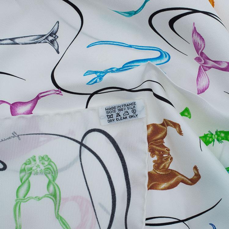 Pre Owned Hermes Multicolor Silk Faune Lettrée Pocket Square  