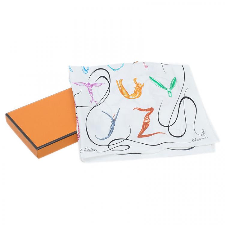 Pre Owned Hermes Multicolor Silk Faune Lettrée Pocket Square  
