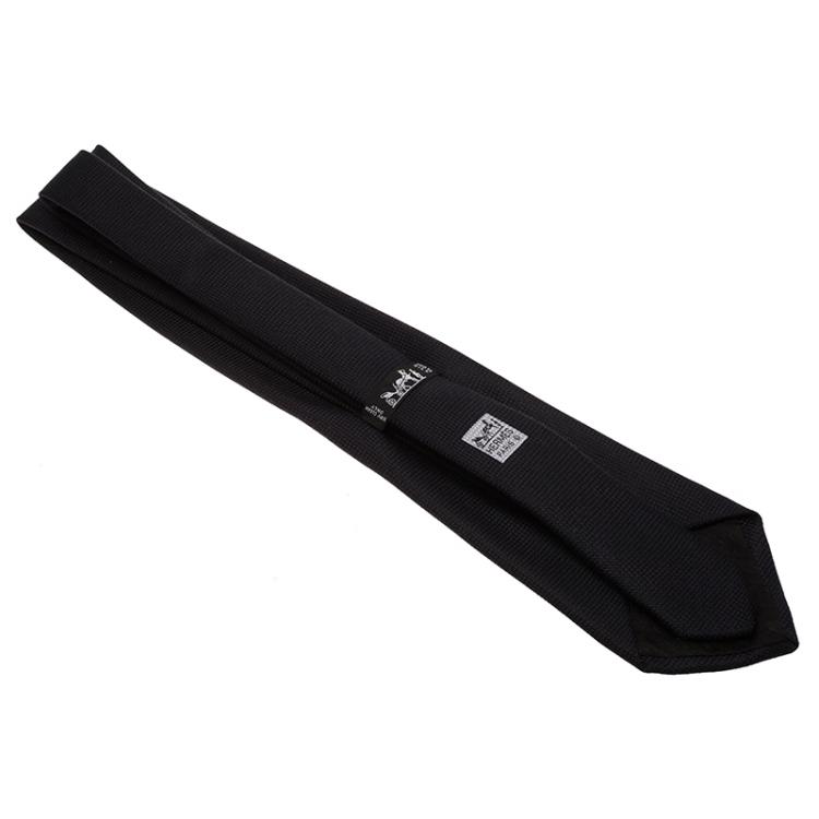 مملوكة مسبقًا Hermes Black Silk Tie