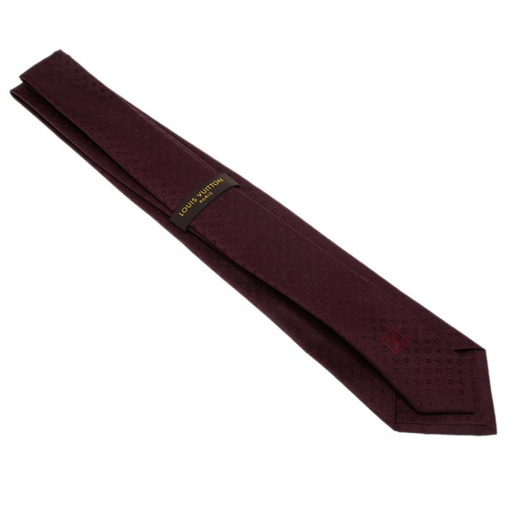 مملوكة مسبقًا Louis Vuitton Burgundy Silk Monogramissime Tie