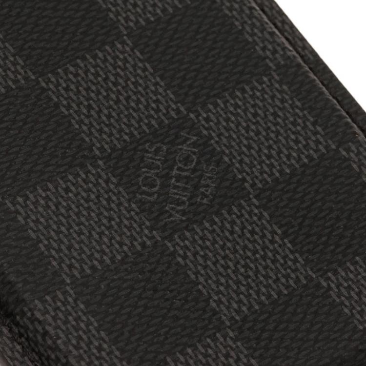 Pre Owned Louis Vuitton  Damier Graphite Canvas iPhone Cover