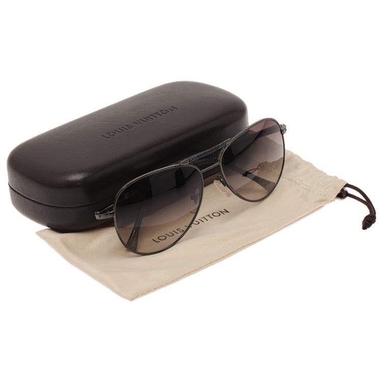 مملوكة مسبقًا Louis Vuitton Damier Graphite Conspiration Pilote Aviators 