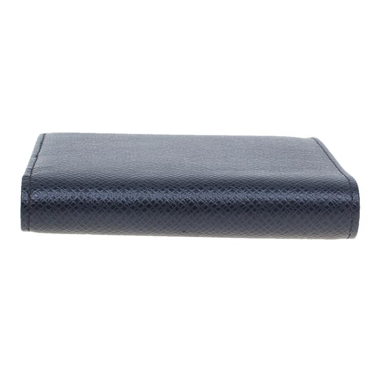 Pre Owned Louis Vuitton Black Taiga Bi Fold Wallet