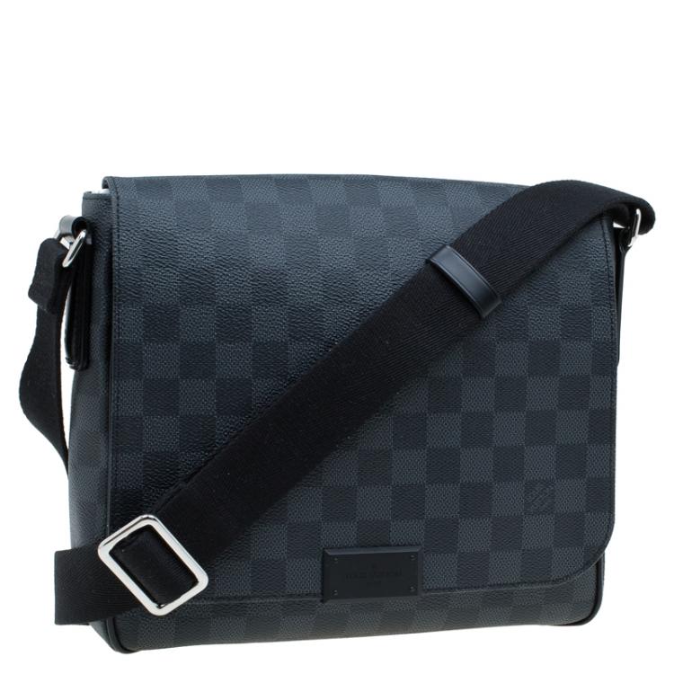 Pre Owned Louis Vuitton Damier Graphite Canvas District PM Bag