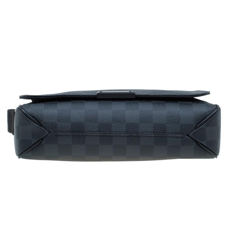 Pre Owned Louis Vuitton Damier Graphite Canvas District PM Bag