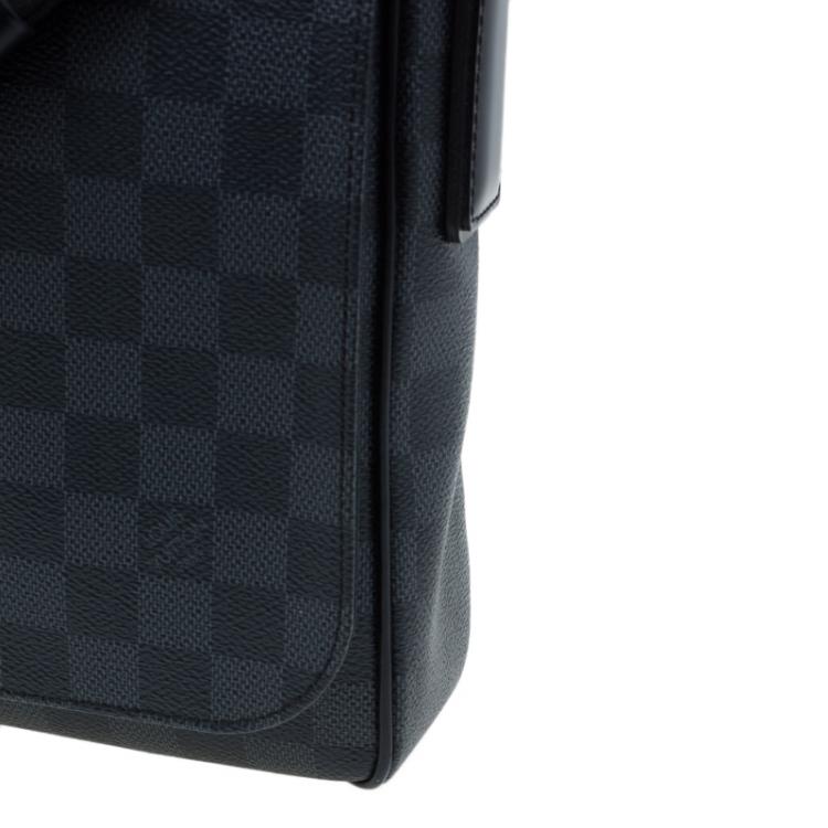 Pre Owned Louis Vuitton Damier Graphite Canvas District PM Bag