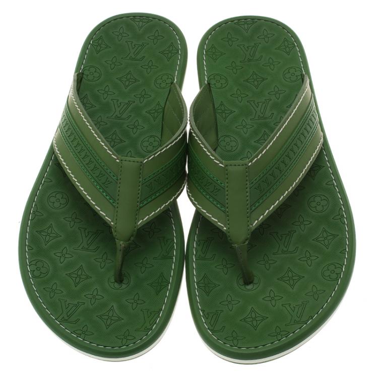 Pre Owned Louis Vuitton Green Leather and Rubber Ipanema Thong Sandals Size 42.5