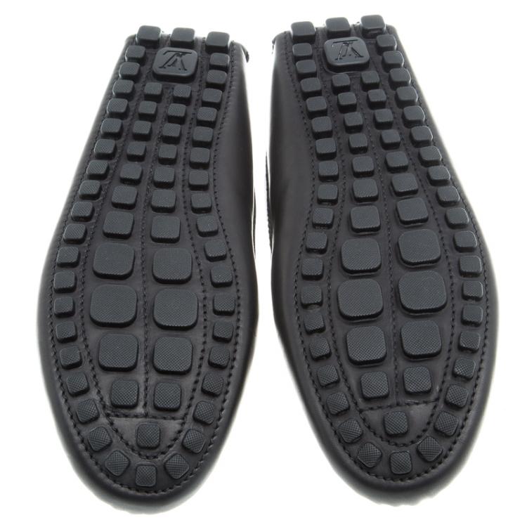 مملوكة مسبقًا Louis Vuitton Monochome Leather Arizona Loafers Size 42