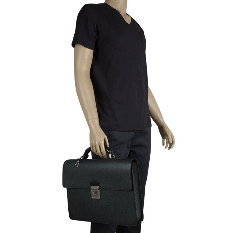 Louis Vuitton Men's Briefcase Black Taiga Textured Leather Travel