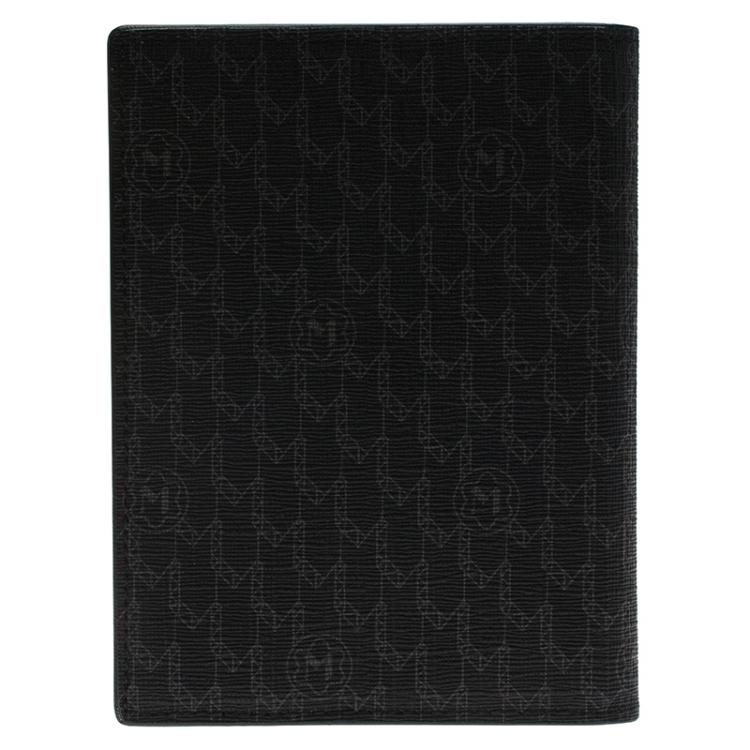 مملوكة مسبقًا Montblanc Black Signature Canvas and Leather Passport Holder 