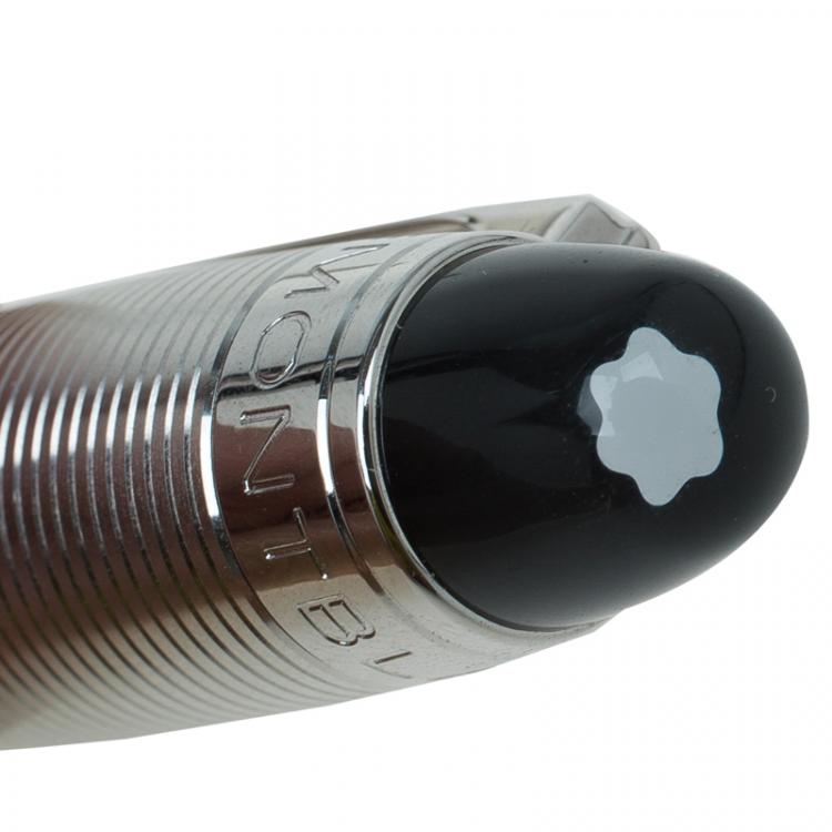 مملوكة مسبقًا Montblanc Black Resin and Steel Starwalker Ballpoint Pen