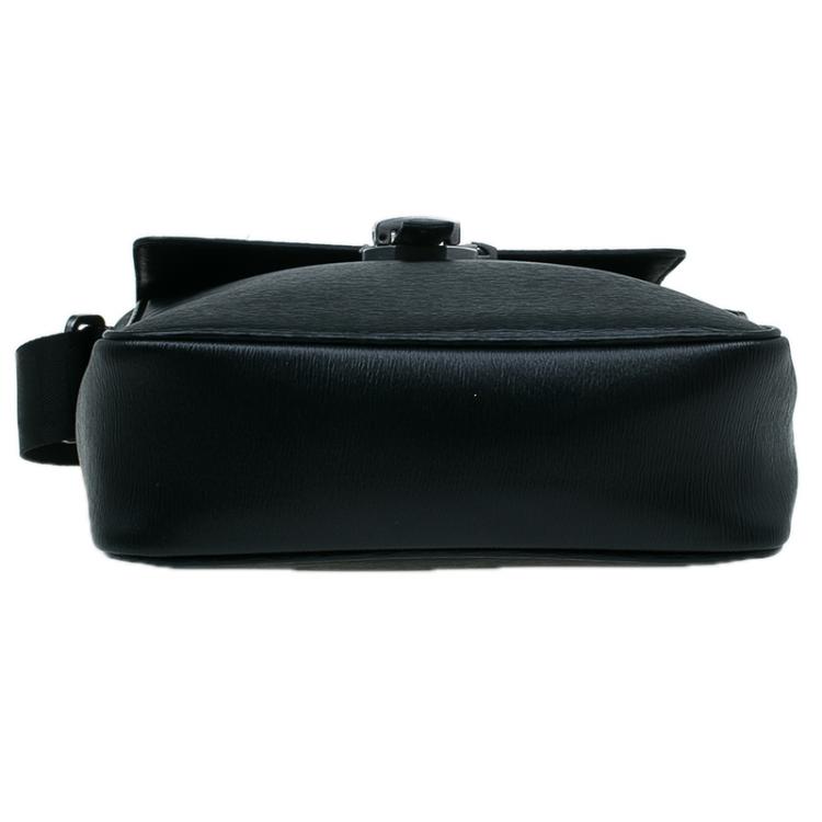 مملوكة مسبقًا Montblanc Black Leather Westhide North South Messenger Bag 
