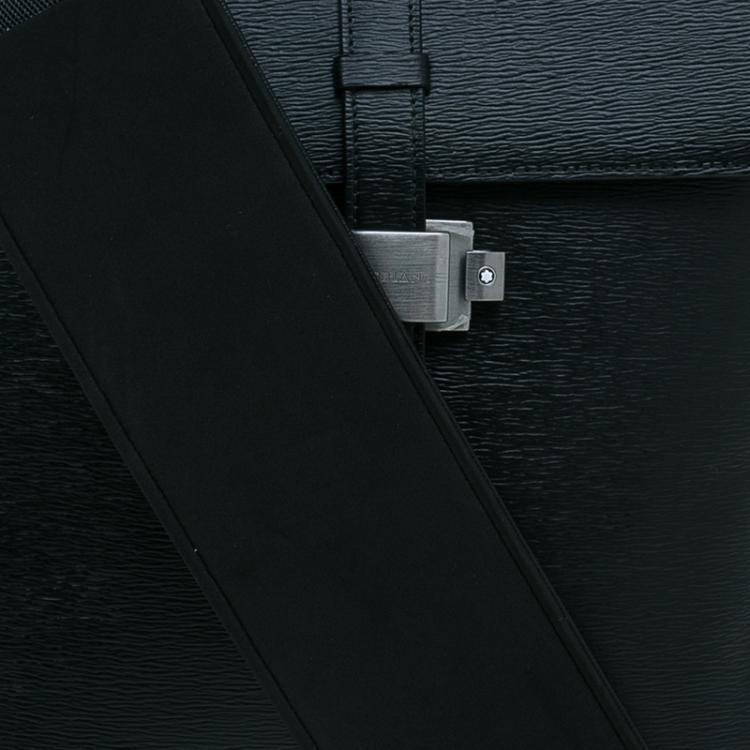 مملوكة مسبقًا Montblanc Black Leather Westhide North South Messenger Bag 