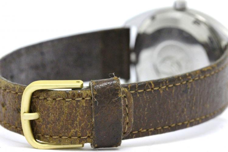 Pre Owned Omega White Stainless Steel Constellation Men's Wristwatch 36MM