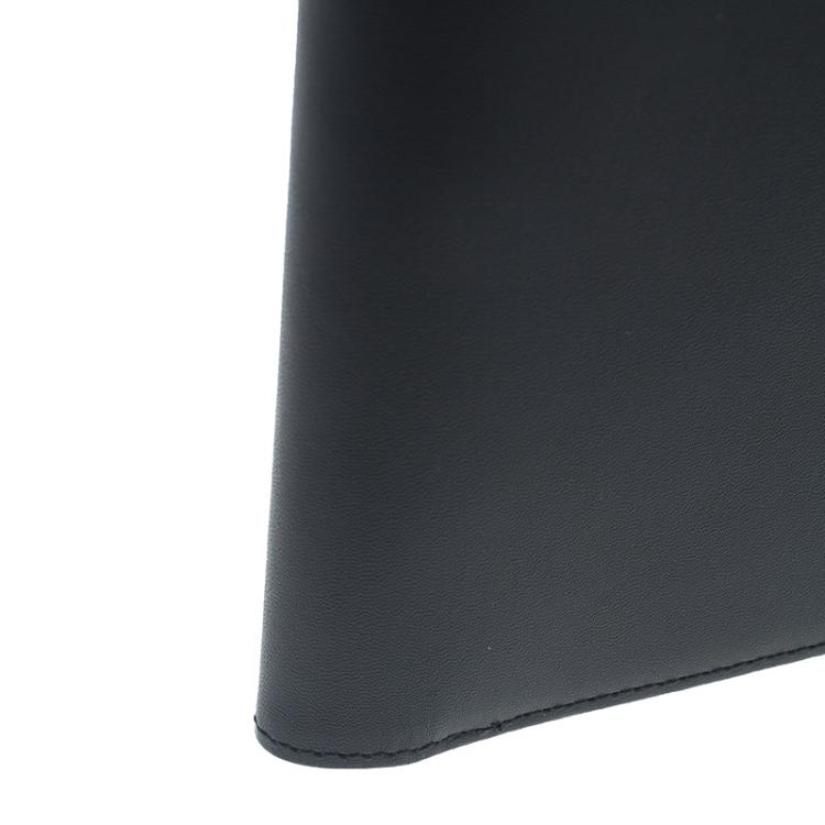 Pre Owned Porsche Design Black Classic Line Leather P2500 Bi Fold Wallet