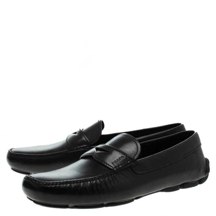 مملوكة مسبقًا Prada Black Leather Penny Driving Loafers Size 42.5
