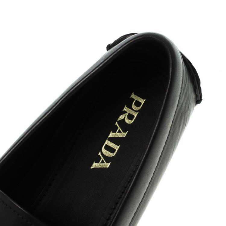 مملوكة مسبقًا Prada Black Leather Penny Driving Loafers Size 42.5