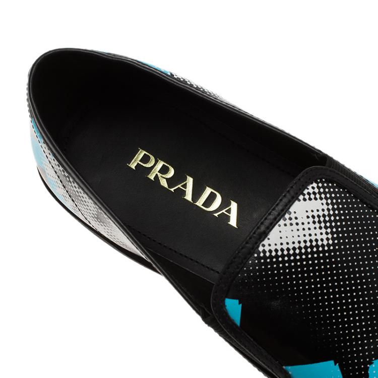 Pre Owned Prada Black Printed  Leather Runway Slip On Sneakers Size 44.5