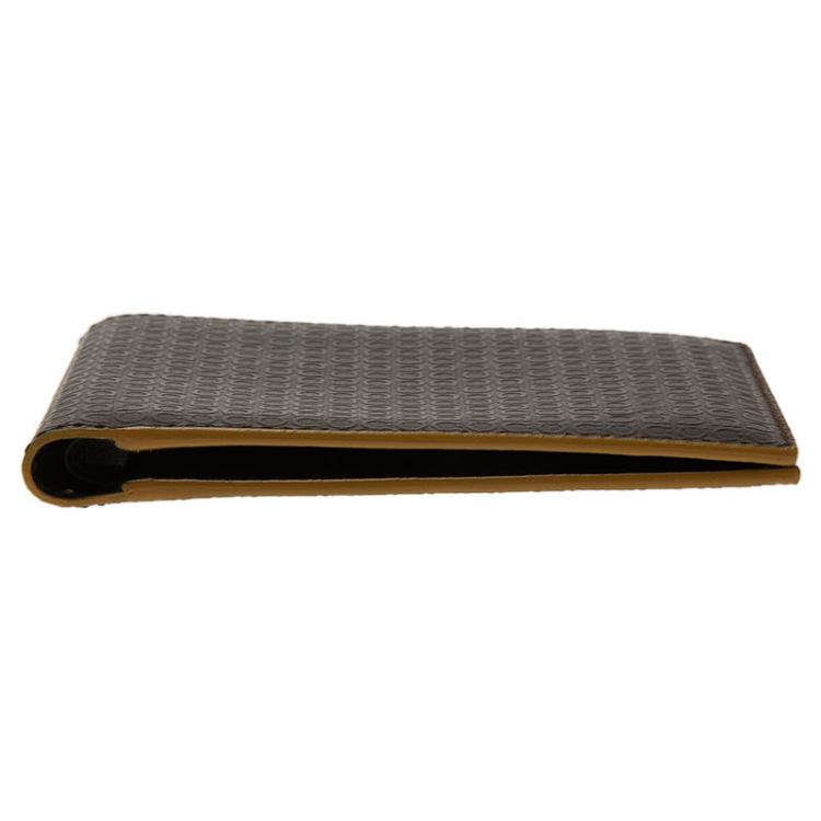 Pre Owned Salvatore Ferragamo Brown Gancio Embossed Bi-Fold Wallet