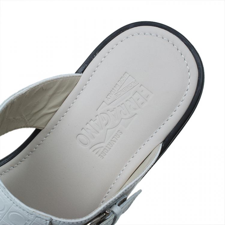 Pre Owned Salvatore Ferragamo Cream Leather Buckle Embellished Slip-On Sandals Size 44