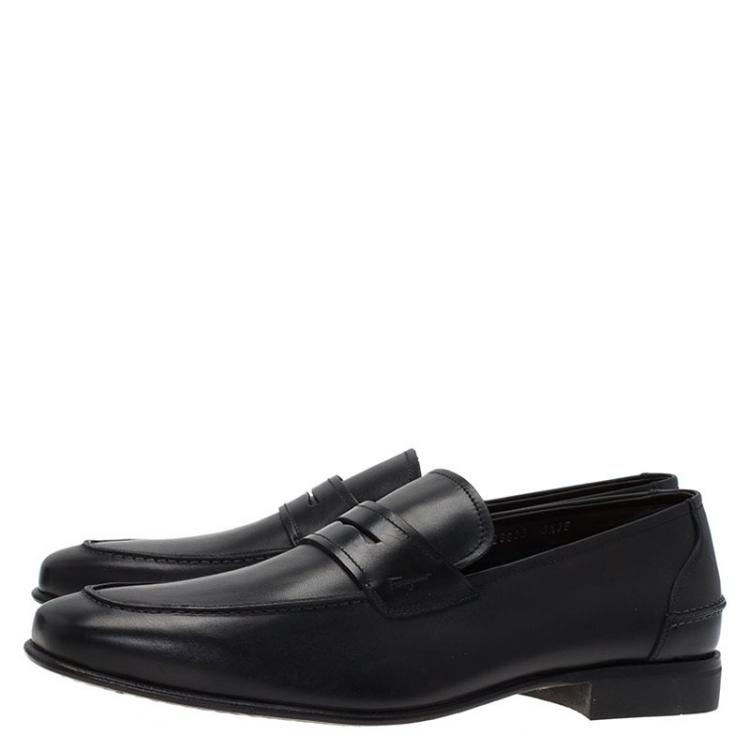 مملوكة مسبقًا Salvatore Ferragamo Black Leather Napoleone Penny Loafers Size 42.5