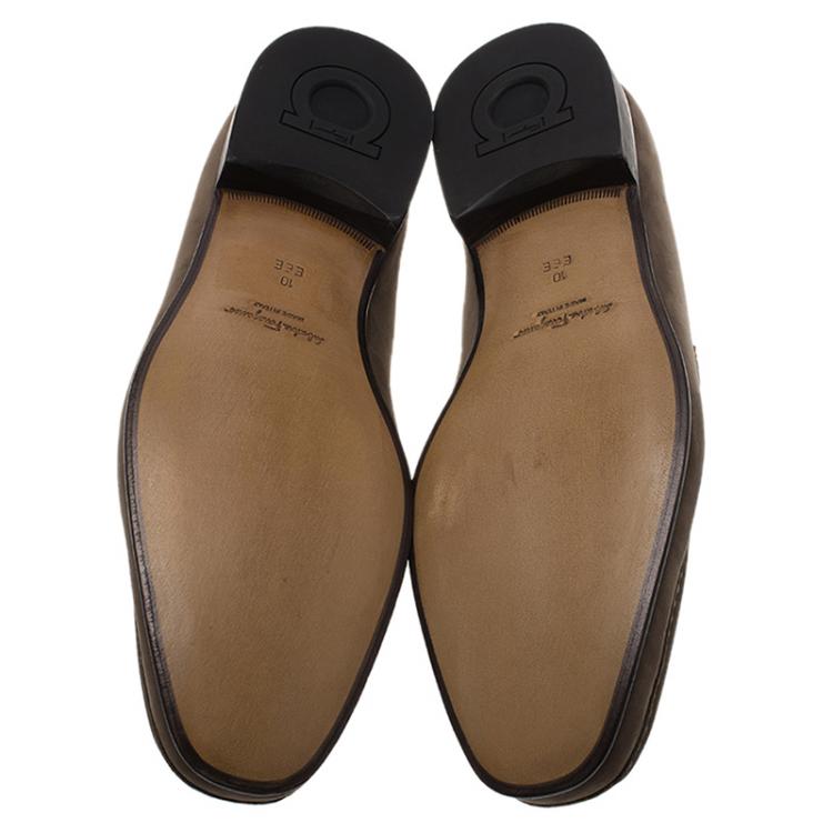 مملوكة مسبقًا Salvatore Ferragamo Brown Nubuck Maurice Gancio Bit Loafers Size 43