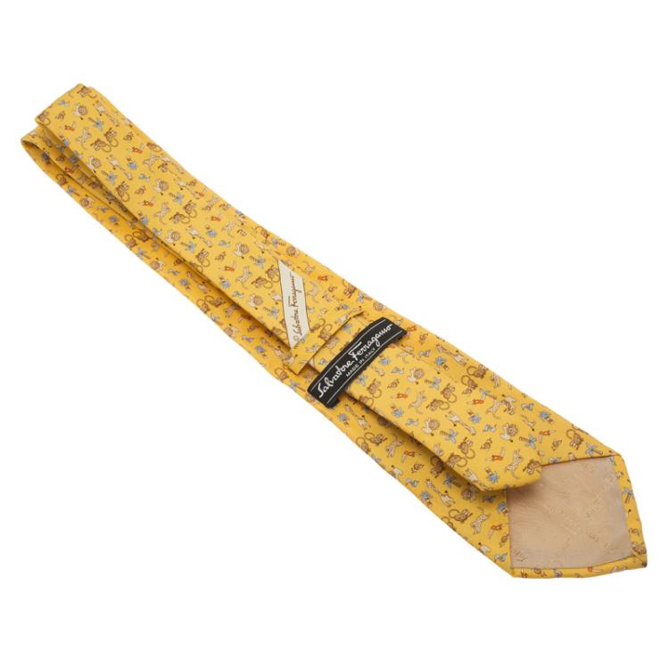 Pre Owned Salvatore Ferragamo Yellow Animals Print Silk Tie