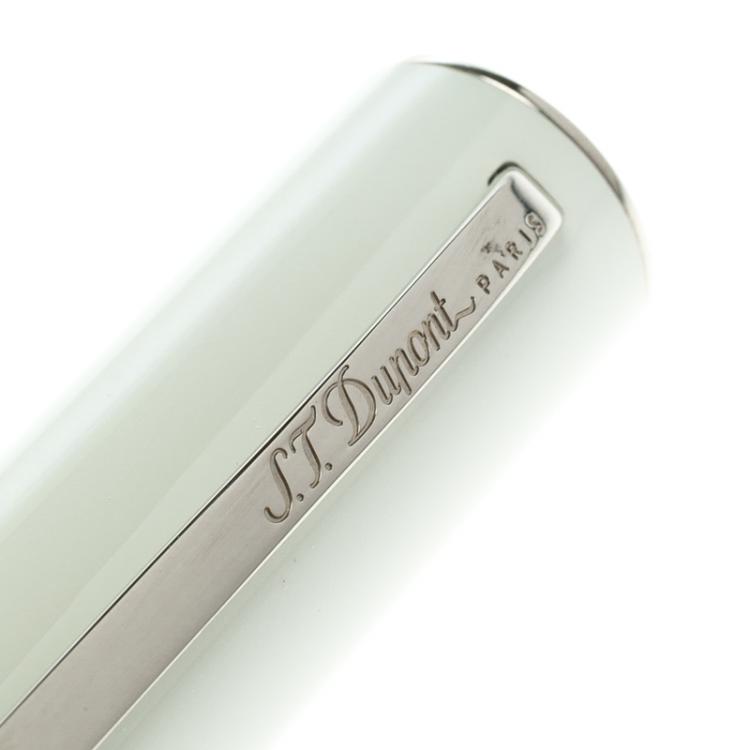 Pre Owned S.T. Dupont Mon Dupont Karl Lagerfeld White Lacquer Palladium Finish Rollerball Pen